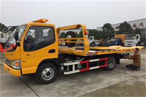 渑池哪里有拖车服务